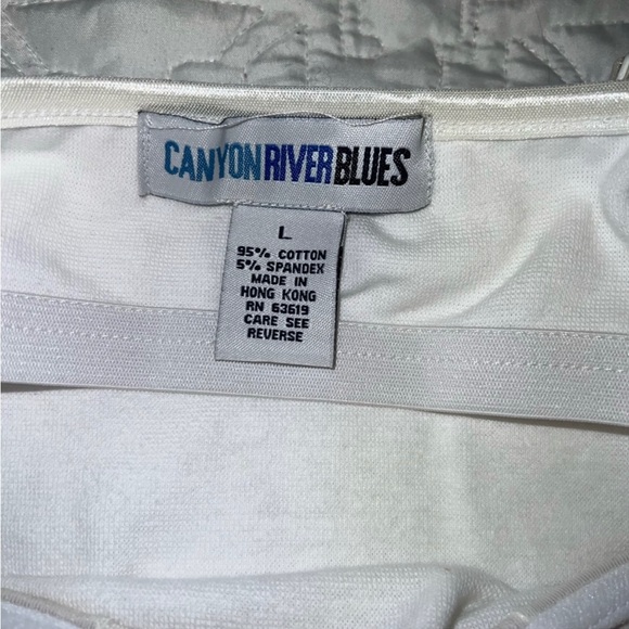 Camisole - tank top with built in bra - Picture 2 of 5